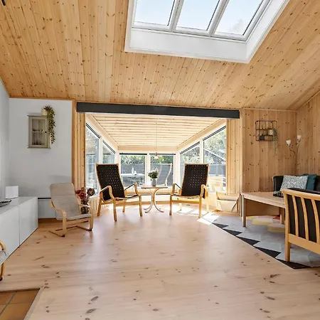 Cozy In With Sauna