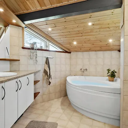 Holiday home Cozy In With Sauna *